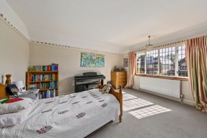 Bedroom- click for photo gallery